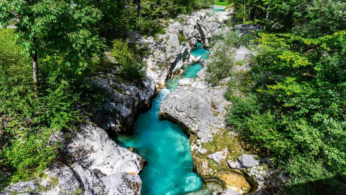 The Soča rushing through cliffs